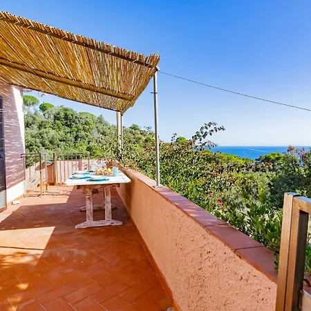 Eco Del Mare Apartment *